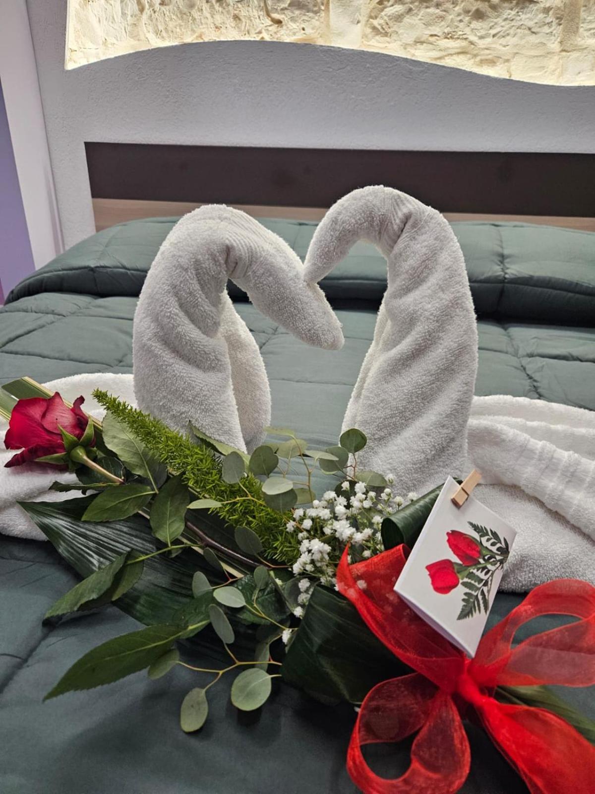 Luxuite Spa Con Piscina E Jacuzzi Alberobello Ngoại thất bức ảnh